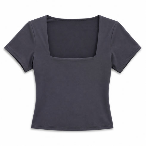 T-SHIRT CON SCOLLO QUADRATO (15)