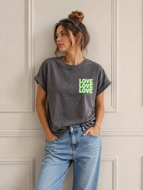 T-SHIRT GRIGIA CON STAMPA “LOVE LOVE LOVE” (112)
