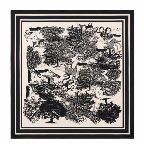 FOULARD STAMPA MONOCROMATICA ELEGANTE