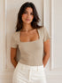 T-SHIRT CON SCOLLO QUADRATO (15)