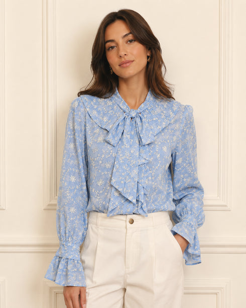 CAMICIA AZZURRA RICAMATA CON FIOCCO E ROUCHES (156)